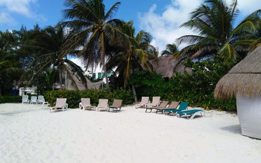 Puerto Morelos Beach Front land Lot FOR SALE