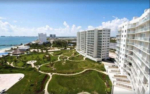 CANCUN RENTALS PUERTA DEL MAR AMARA 1B PH2