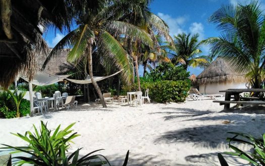 PUERTO MORELOS BEACH FRONT FOR SALE