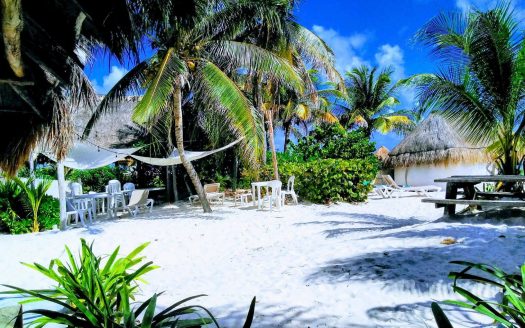 PUERTO MORELOS BEACH FRONT FOR SALE