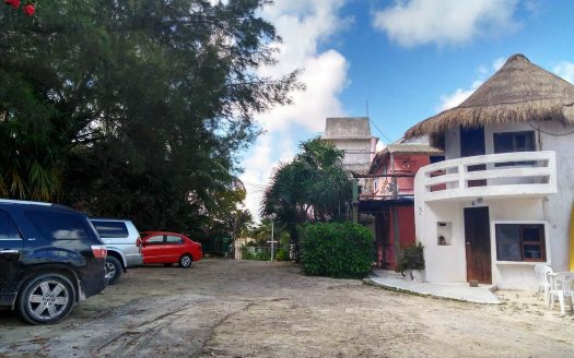 PUERTO MORELOS BEACH FRONT FOR SALE